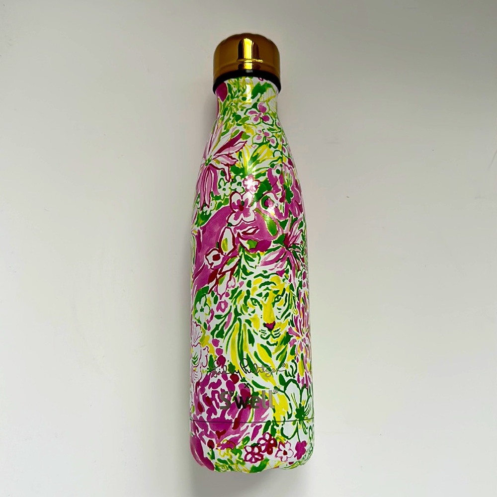 Lilly Pulitzer SWELL water bottle